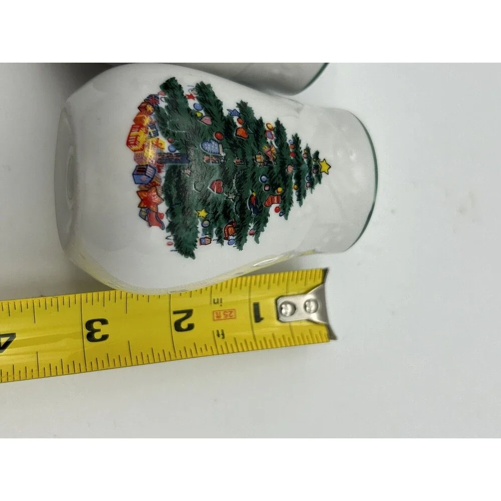 Vintage GEI Christmas Tree Salt Pepper Shakers Ceramic 1970 Holiday